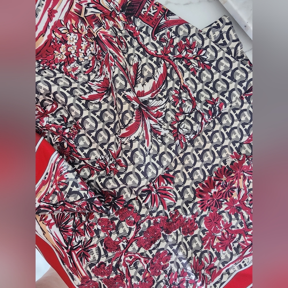 Salvatore ferragamo silk scarf